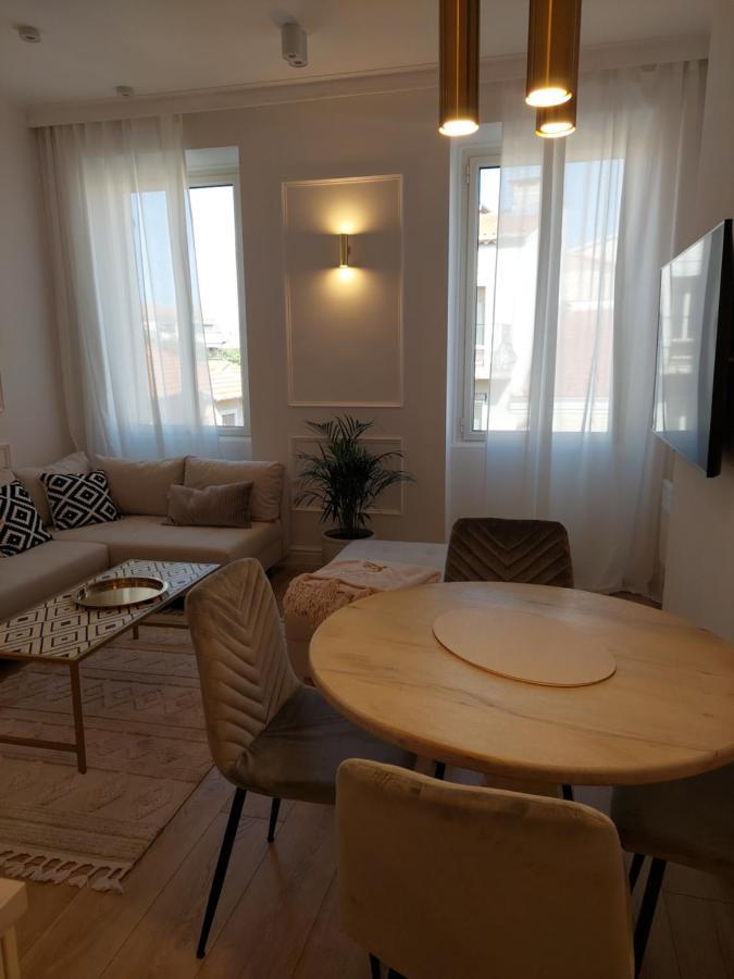 Saint Raphael'S Apartment, Classe 3 Etoiles מראה חיצוני תמונה